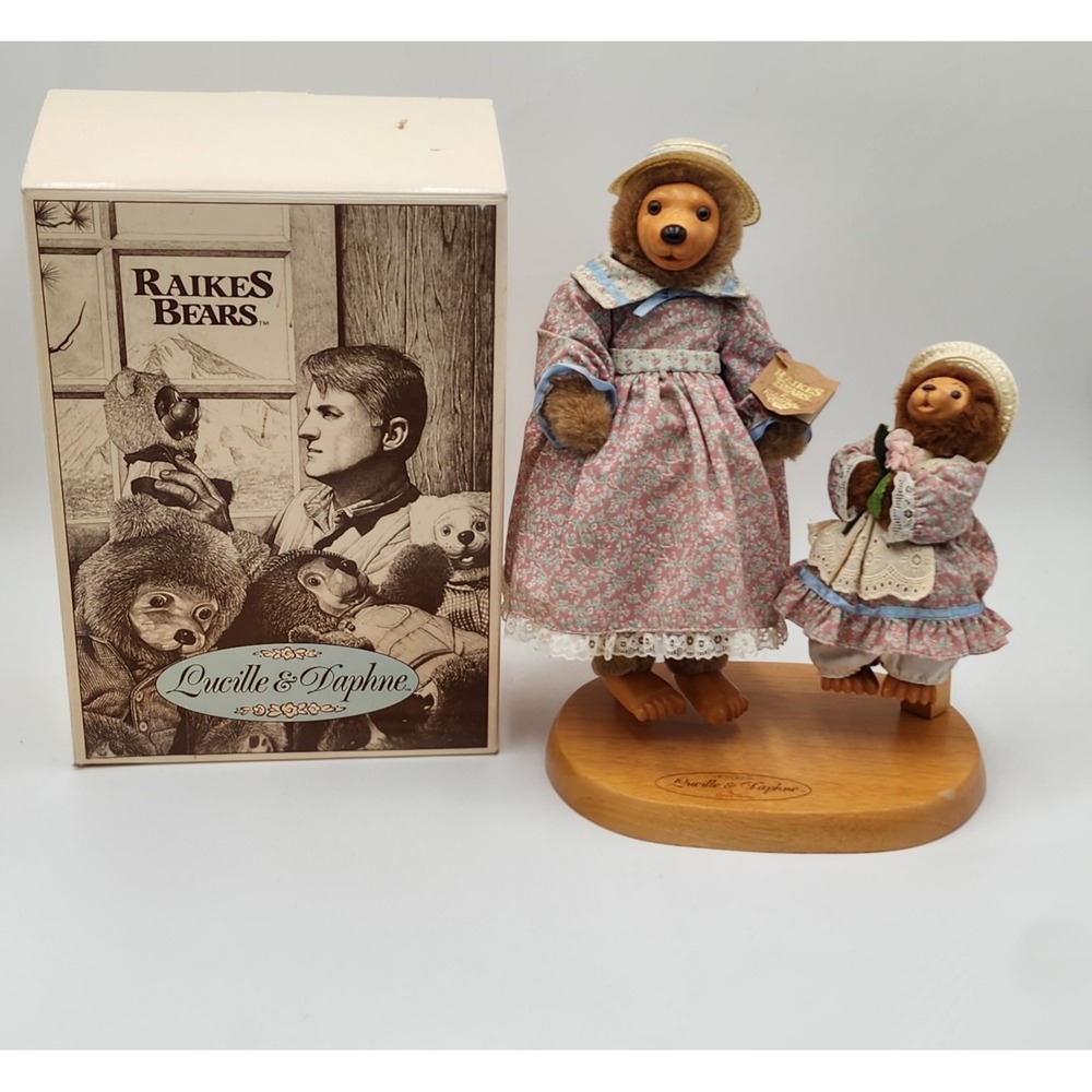 Robert Raikes Lucille Daphne Bears Wood Face 1991 Display Set Tags Box Included‎
